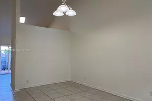 7321 Tam Oshanter Blvd, North Lauderdale, FL 33068 - Photo 3