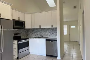 7321 Tam Oshanter Blvd, North Lauderdale, FL 33068 - Photo 5
