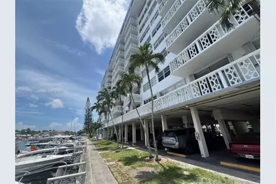 13155 Ixora Ct #703, North Miami, FL 33181 - Photo 3