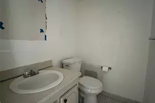 13155 Ixora Ct, North Miami, FL 33181 - Photo 15