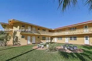 90 NE 19th Ave, Deerfield Beach, FL 33441 - Photo 21