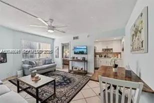 90 NE 19th Ave, Deerfield Beach, FL 33441 - Photo 7