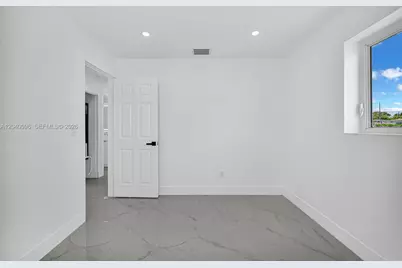 3320 NW 172nd Ter, Miami Gardens, FL 33056 - Photo 25