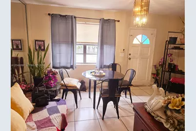 4074 NW 4th St, Miami, FL 33126 - Photo 5