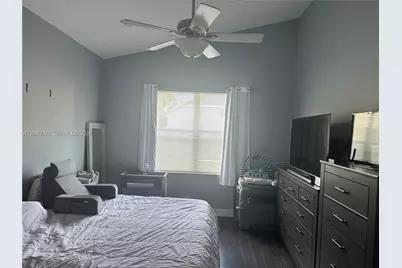 16407 SW 1st Ct, Pembroke Pines, FL 33027 - Photo 13