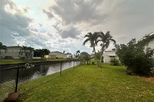 2341 SW 84th Ave, Davie, FL 33324 - Photo 41