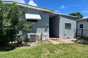 2341 SW 84th Ave, Davie, FL 33324 - Photo 47