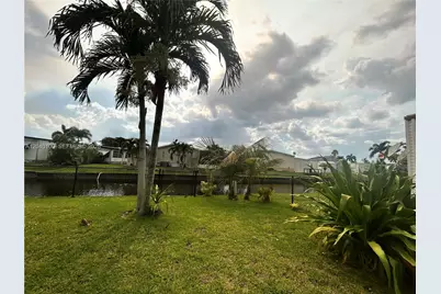 2341 SW 84th Ave, Davie, FL 33324 - Photo 47
