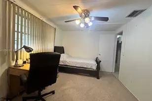 2341 SW 84th Ave, Davie, FL 33324 - Photo 25