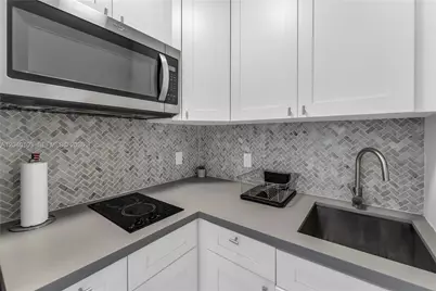 6647 SW 59th Pl #208, South Miami, FL 33143 - Photo 5
