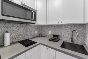 6647 SW 59th Pl, South Miami, FL 33143 - Photo 5