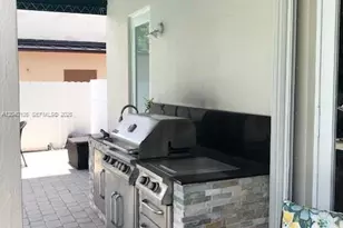 17893 NW 87th Pl, Hialeah, FL 33018 - Photo 23