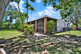 10435 SW 96th St, Miami, FL 33176 - Photo 35