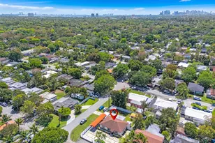 302 NW 100th St, Miami, FL 33150 - Photo 37