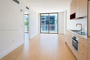 90 NE 32nd St, Miami, FL 33137 - Photo 7