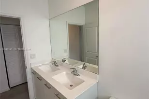 2427 NW 131st Cir, Miami, FL 33167 - Photo 19