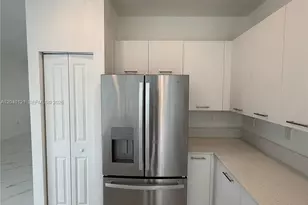 2427 NW 131st Cir, Miami, FL 33167 - Photo 11
