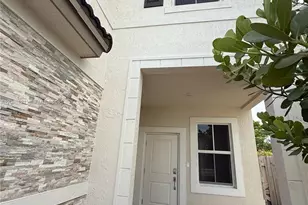 2427 NW 131st Cir, Miami, FL 33167 - Photo 3