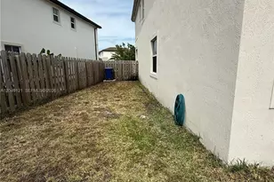 2427 NW 131st Cir, Miami, FL 33167 - Photo 29