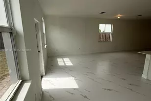 2427 NW 131st Cir, Miami, FL 33167 - Photo 13