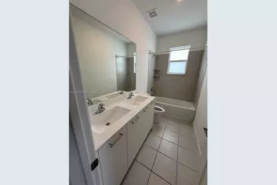 [Address not provided], Miami, FL 33167 - Photo 17