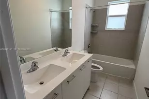 2427 NW 131st Cir, Miami, FL 33167 - Photo 17