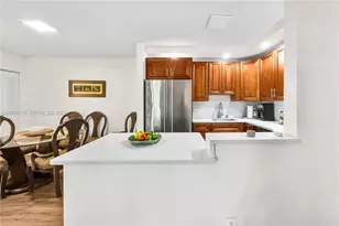 9999 N Belfort Cir, Tamarac, FL 33321 - Photo 5