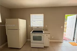 6012 SW 38th St, Miramar, FL 33023 - Photo 5