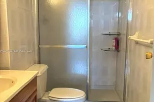 2500 NE 135th St, North Miami, FL 33181 - Photo 19
