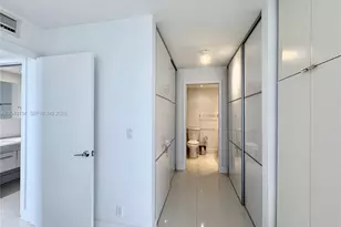 200 SE 15th Rd, Miami, FL 33129 - Photo 13