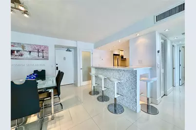 200 SE 15th Rd #9I, Miami, FL 33129 - Photo 3