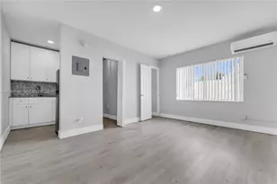 6647 SW 59th Pl, South Miami, FL 33143 - Photo 1