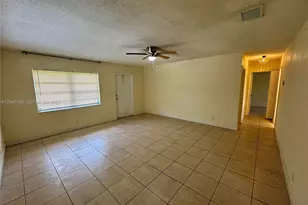 1723 SW 21st St, Fort Lauderdale, FL 33315 - Photo 5