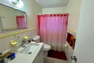 1723 SW 21st St, Fort Lauderdale, FL 33315 - Photo 27