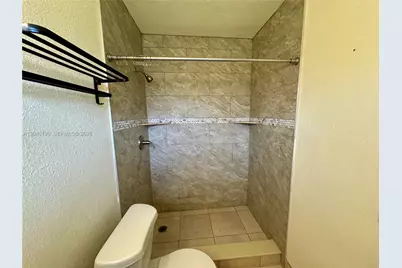 1723 SW 21st St, Fort Lauderdale, FL 33315 - Photo 11