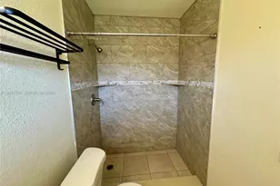 1723 SW 21st St, Fort Lauderdale, FL 33315 - Photo 11