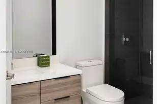 1560 Meridian Ave, Miami Beach, FL 33139 - Photo 3