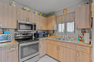 12243 SW 201st Terrace, Miami, FL 33177 - Photo 15