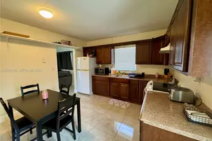 1727 SW 21st St, Fort Lauderdale, FL 33315 - Photo 7