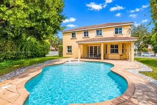 4228 Laurel Ridge Cir, Weston, FL 33331 - Photo 5