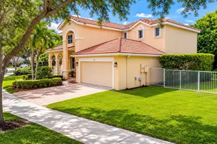 4228 Laurel Ridge Cir, Weston, FL 33331 - Photo 9