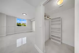 2775 NE 187th St, Aventura, FL 33180 - Photo 15