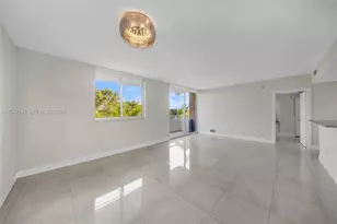 2775 NE 187th St, Aventura, FL 33180 - Photo 9