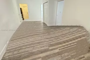 7925 West Dr, North Bay Village, FL 33141 - Photo 9
