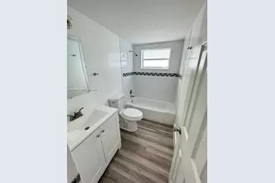7925 West Dr #9, North Bay Village, FL 33141 - Photo 17