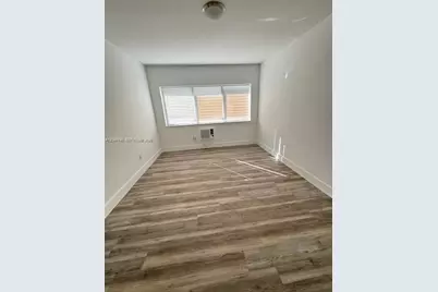 7925 West Dr #9, North Bay Village, FL 33141 - Photo 15