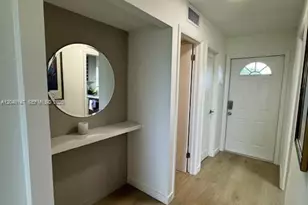 8900 Washington Blvd, Pembroke Pines, FL 33025 - Photo 9