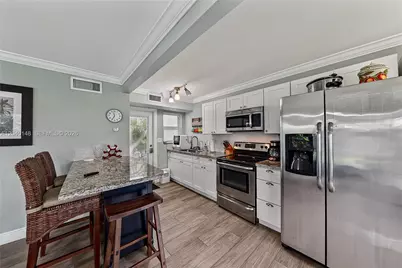 4325 Bougainvilla Dr, Lauderdale by the Sea, FL 33308 - Photo 15