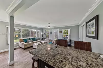 4325 Bougainvilla Dr, Lauderdale by the Sea, FL 33308 - Photo 13