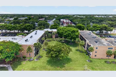 8415 SW 107th Ave #240W, Miami, FL 33173 - Photo 1